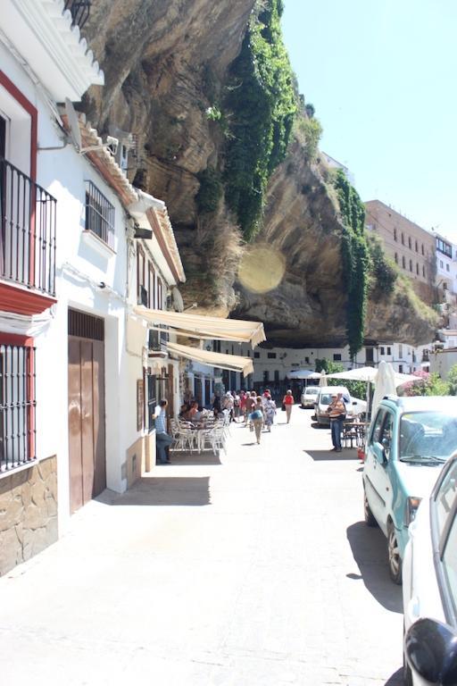 Casa Rural Cuevas Del Sol Setenil De Las Bodegas Esterno foto