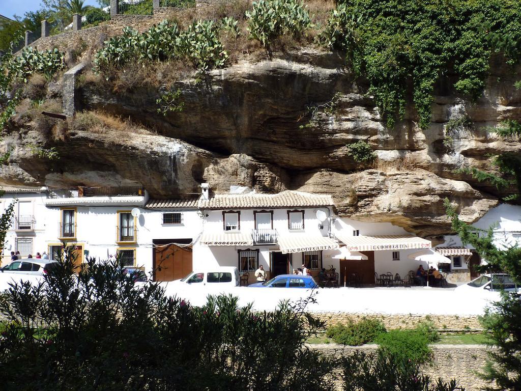 Casa Rural Cuevas Del Sol Setenil De Las Bodegas Esterno foto