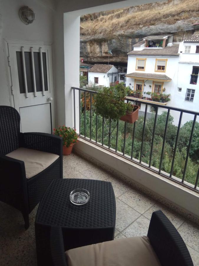 Casa Rural Cuevas Del Sol Setenil De Las Bodegas Esterno foto