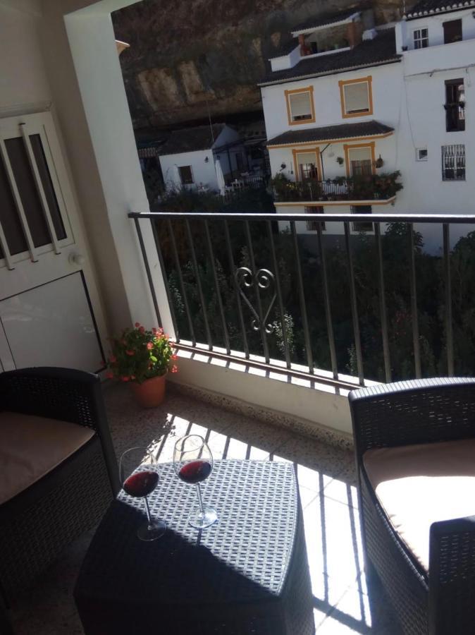 Casa Rural Cuevas Del Sol Setenil De Las Bodegas Esterno foto